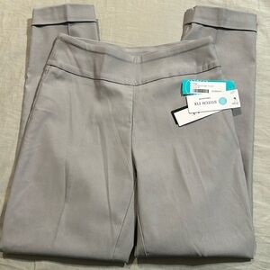 ✨NWT✨ Cuffed Straight Trouser